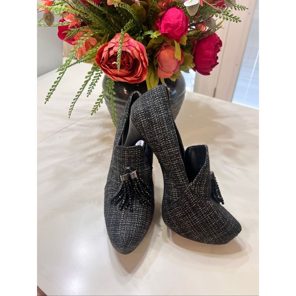 Simply Vera Vera Wang Women's Beaded Tassel High Heel Platform Pumps Black Sz 10